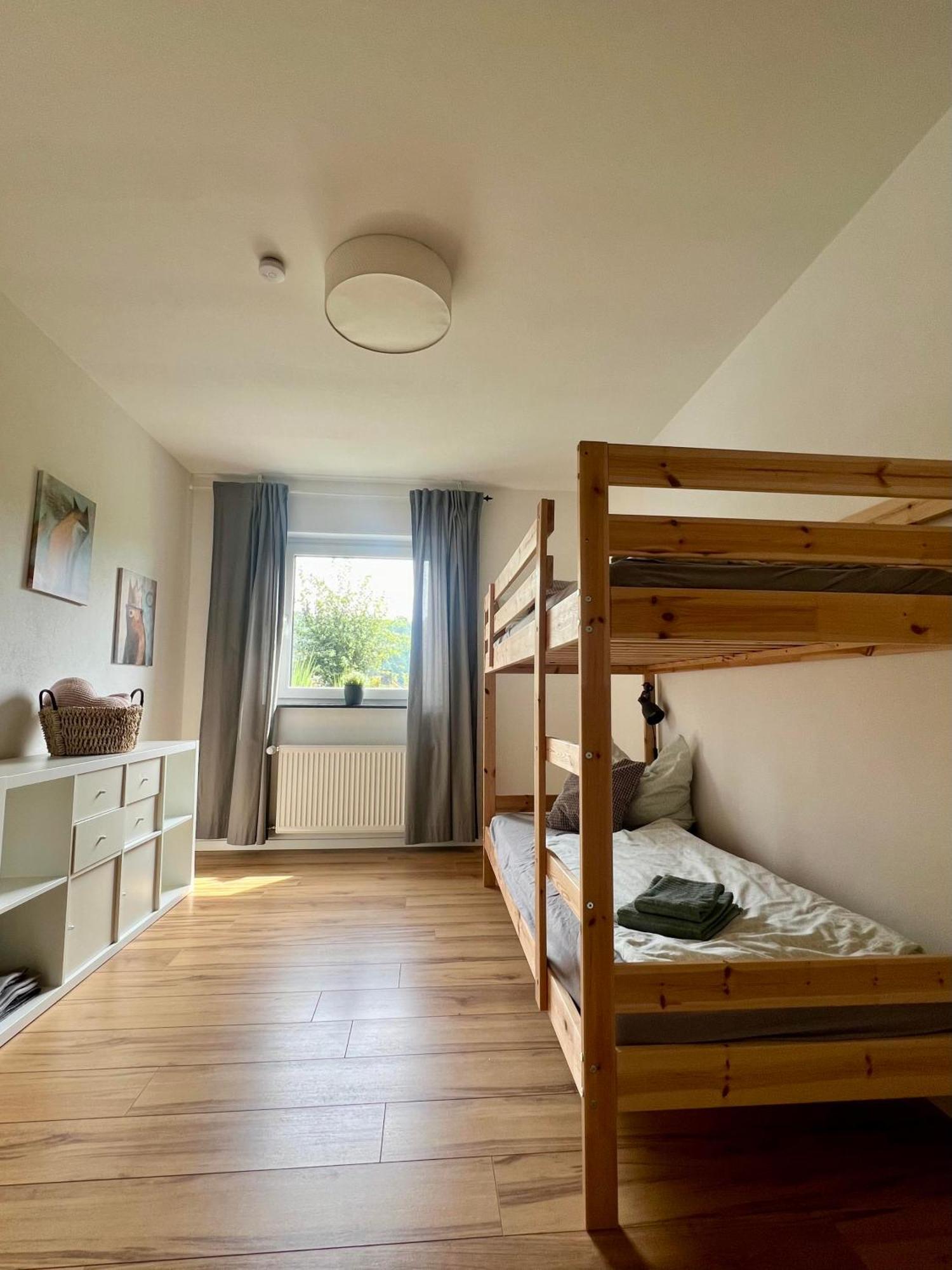 Moderne Familienfreundliche Wohnung Am Waldrand Von Pruem Mit Terrasse מראה חיצוני תמונה