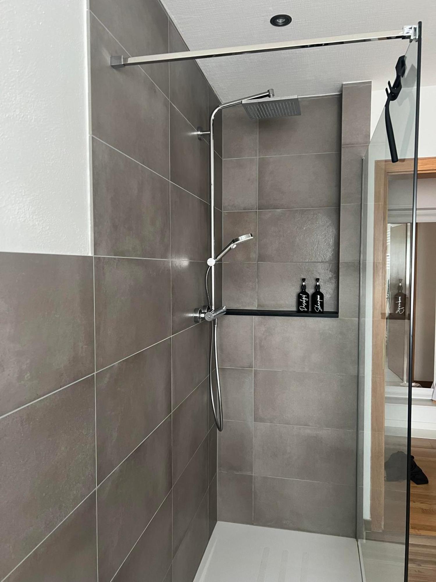 Moderne Familienfreundliche Wohnung Am Waldrand Von Pruem Mit Terrasse מראה חיצוני תמונה